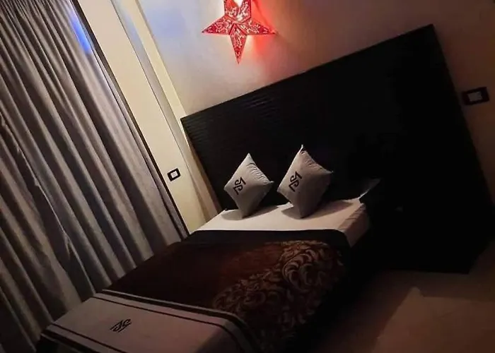 Hotel Szálloda 3*